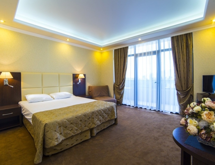 2-местное станд. с балк. (1 эт.) - Отель Grand Hotel Gagra / Гранд Отель Гагра